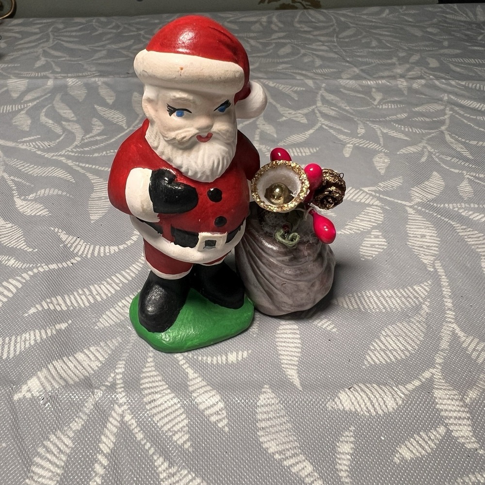 Vintage Traditional 3" Santa Claus Ceramic Figurine Handpainted 1960's - Picture 7 of 8
